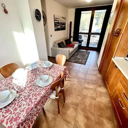 Apartment Culla D'amore Con Vista Sulle Montagne Innevate